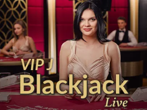 卡尔本赛季德甲直接参与9球，五大联赛U18球员中仅少于亚马尔